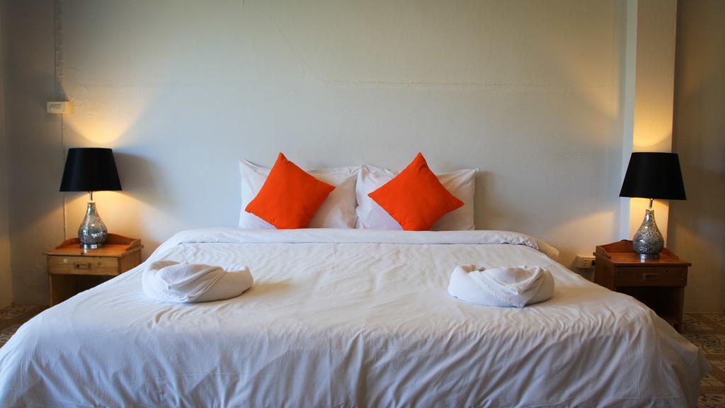 Sunshine Inn Resort Khao Lak Buitenkant foto
