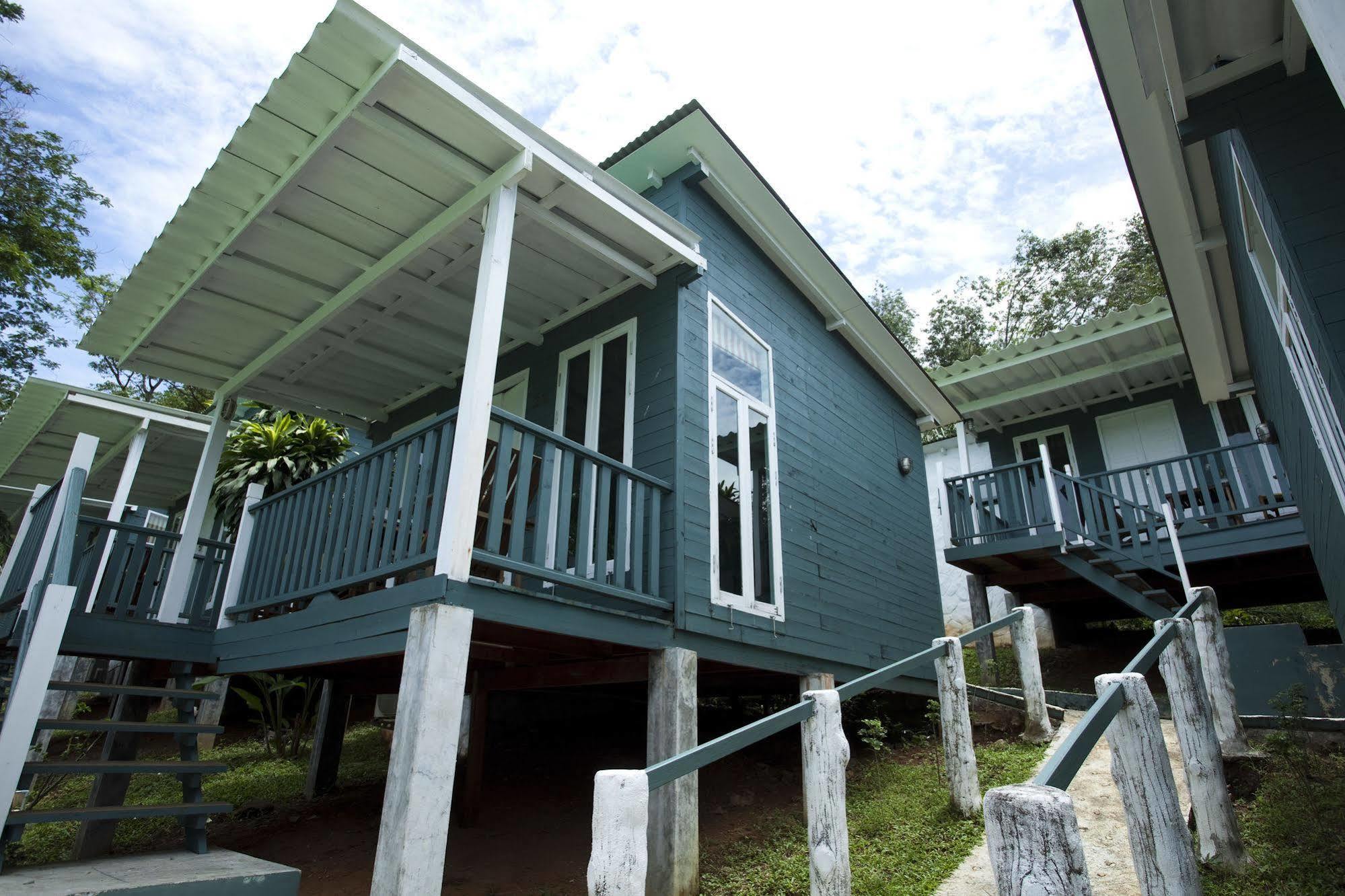 Sunshine Inn Resort Khao Lak Buitenkant foto